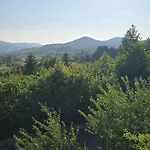 Komforna Planinska Kuca Za Odmor 므르코팔리