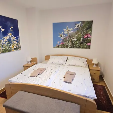 Domek alpejski Komforna Planinska Kuca Za Odmor Mrkopalj