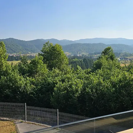 Komforna Planinska Kuca Za Odmor Chaletu Mrkopalj