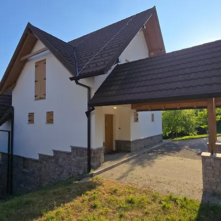 Chaletu Komforna Planinska Kuca Za Odmor *