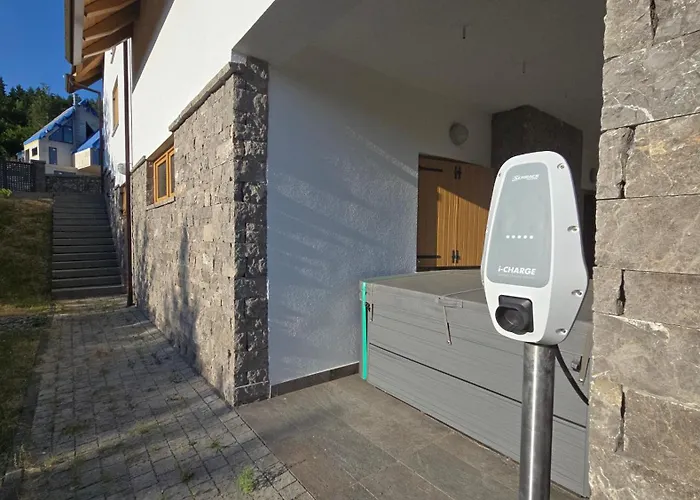 Chaletu Komforna Planinska Kuca Za Odmor