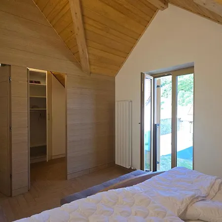 Komforna Planinska Kuca Za Odmor *