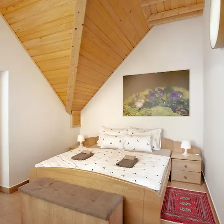 Komforna Planinska Kuca Za Odmor Mrkopalj